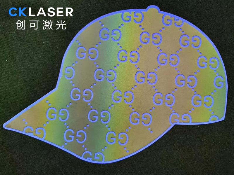 超快激光打標機可滿(mǎn)足刻字膜0.4mm小字符雕刻，切割